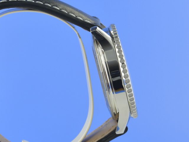 Breitling Navitimer B01