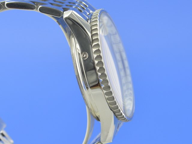 Breitling Navitimer Datora Montbrillant