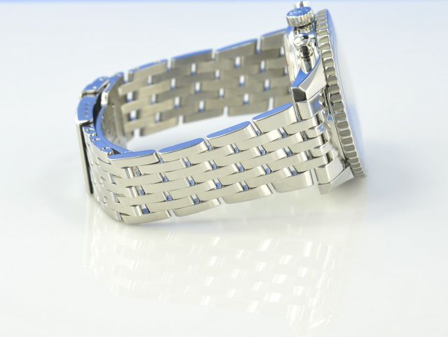 Breitling Navitimer Datora Montbrillant