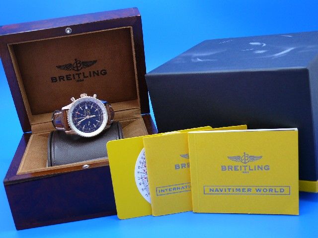 Breitling Navitimer World 18K Rsegold Limitiert!