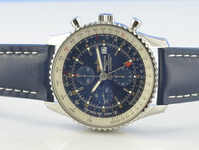 Breitling Navitimer World
