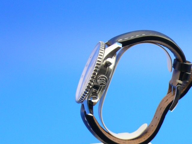 Breitling Navitimer World