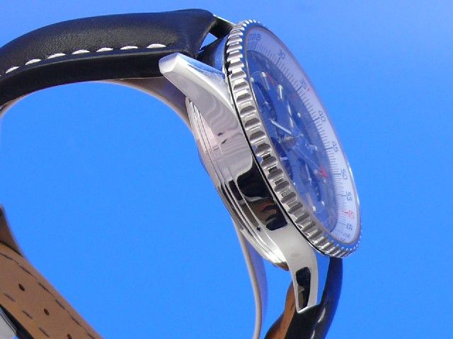 Breitling Navitimer World