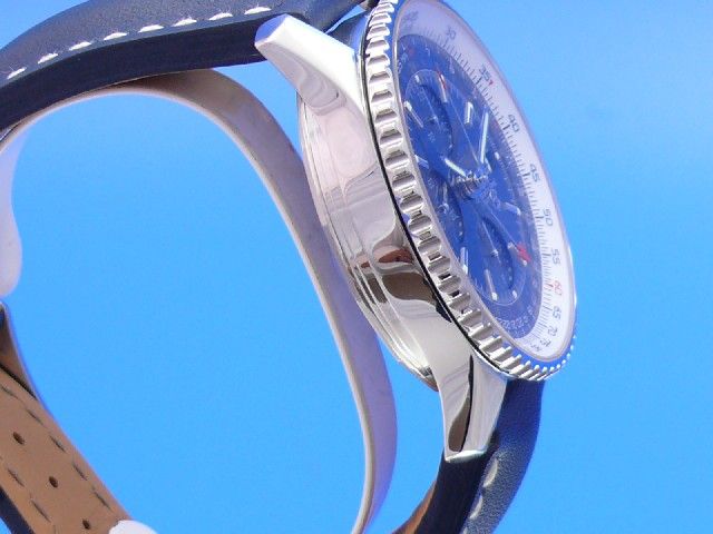 Breitling Navitimer World