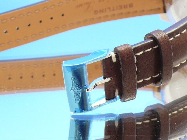 Breitling Navitimer World