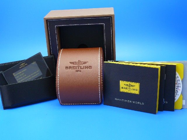 Breitling Navitimer World