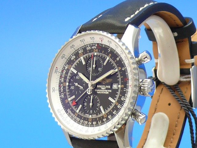 Breitling Navitimer World