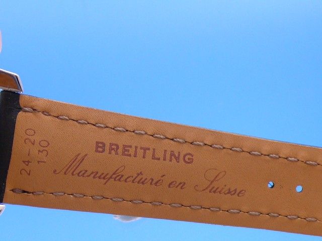 Breitling Navitimer World