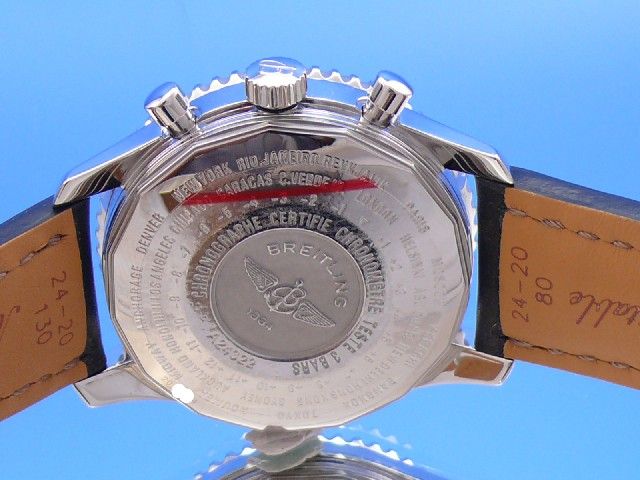 Breitling Navitimer World