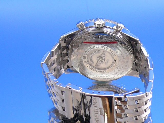 Breitling Navitimer World