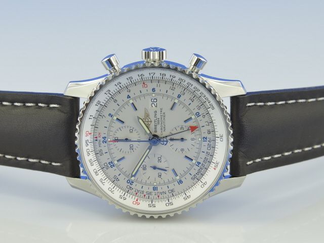 Breitling Navitimer World