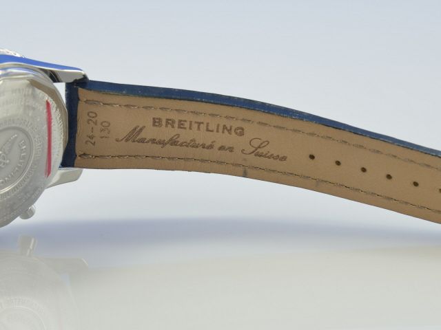 Breitling Navitimer World