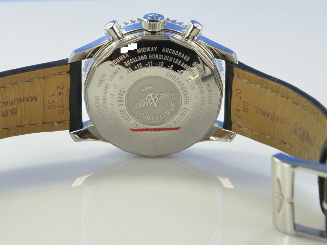 Breitling Navitimer World