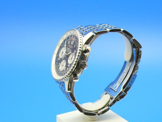 Breitling Navitimer