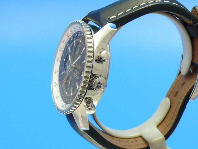 Breitling Navitimer World