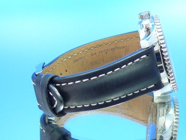 Breitling Navitimer World