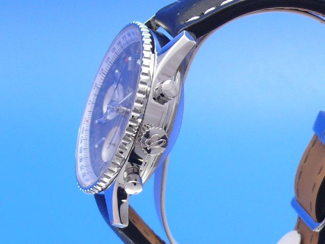 Breitling Navitimer