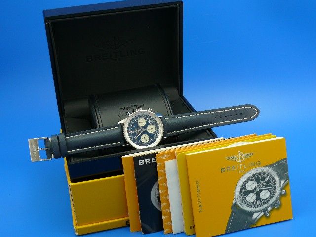 Breitling Navitimer