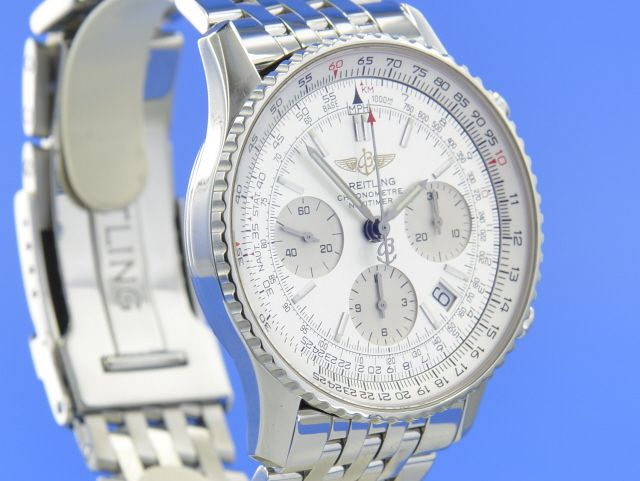 Breitling Navitimer