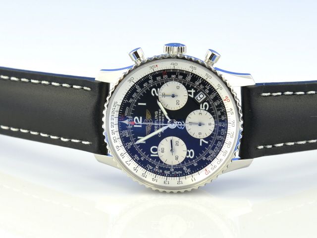 Breitling Navitimer