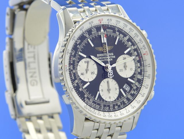 Breitling Navitimer