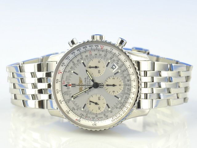 Breitling Navitimer