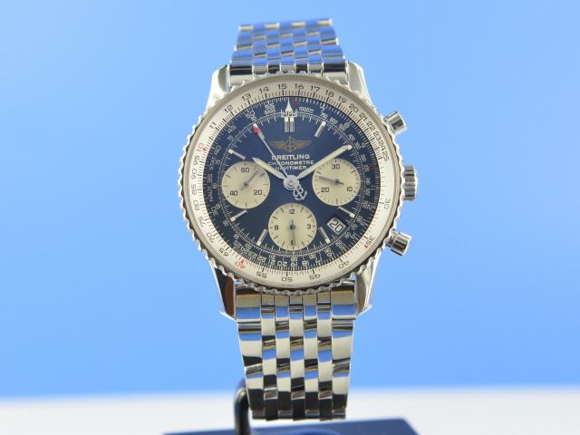 Breitling Navitimer