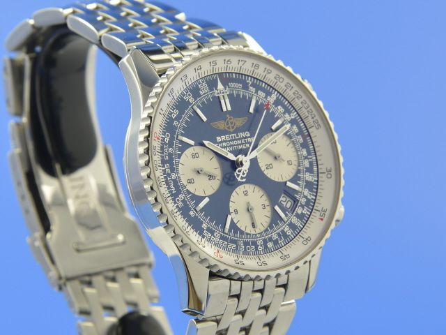 Breitling Navitimer