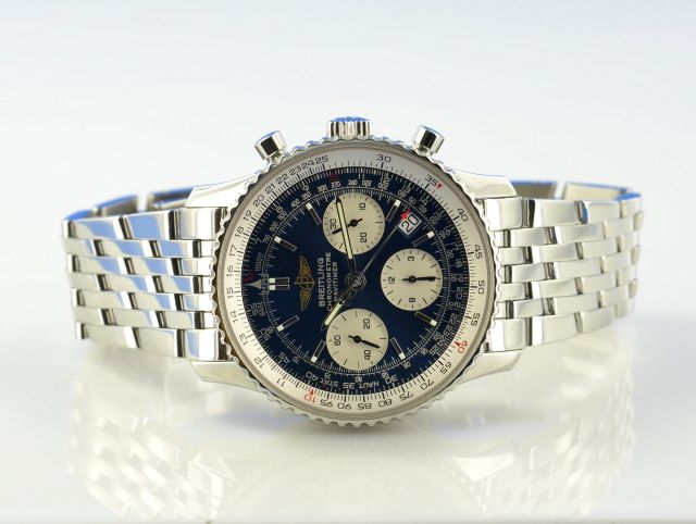 Breitling Navitimer
