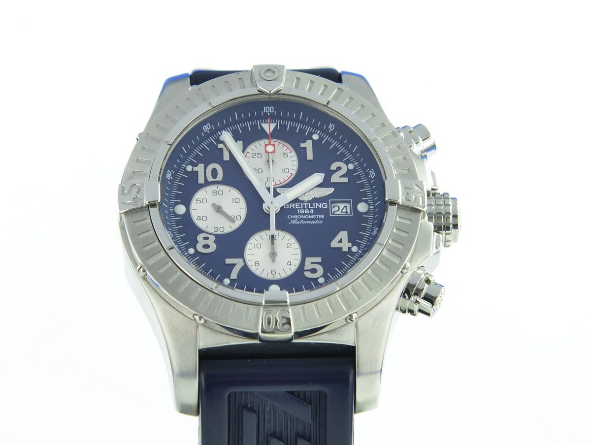 Breitling Super Avenger A13370