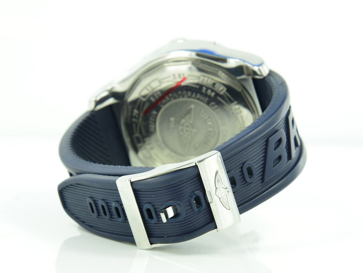 Breitling Super Avenger A13370