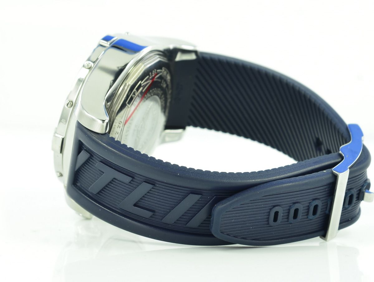 Breitling Super Avenger A13370