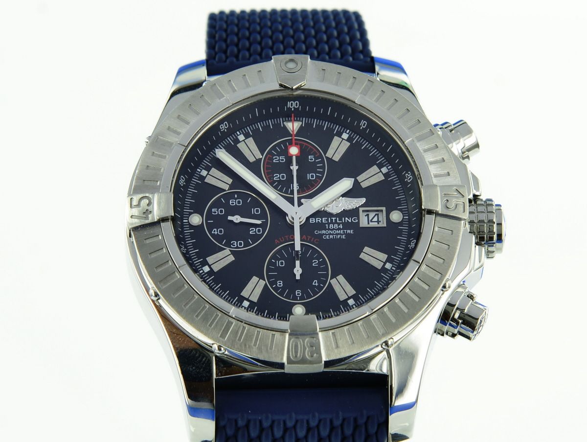 Breitling Super Avenger A13370