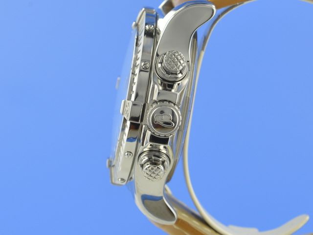 Breitling Super Avenger Automatik Chronograph