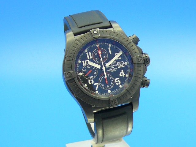 Breitling Super Avenger Blacksteel - Limitiert