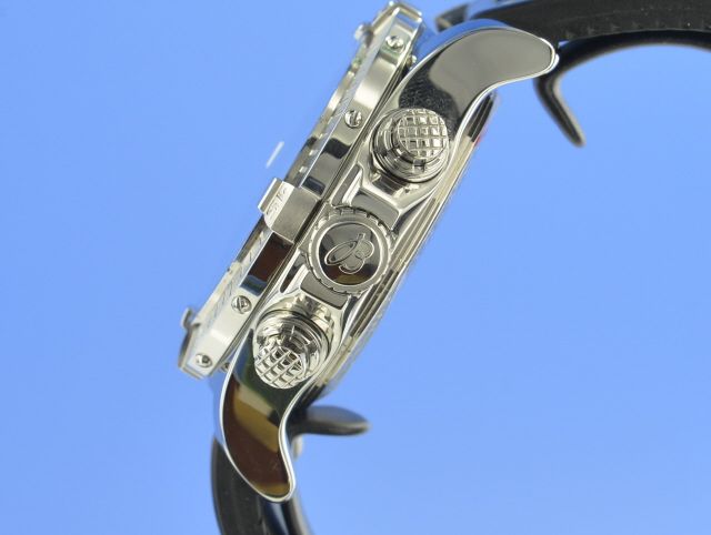 Breitling Super Avenger Chronograph