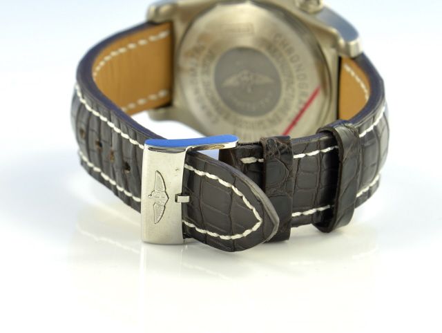 Breitling Super Avenger Chronograph Titan