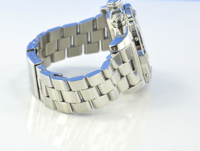 Breitling Super Avenger Chronograph