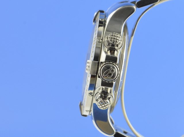 Breitling Super Avenger II Chronograph