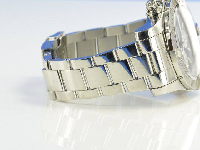 Breitling Super Avenger II Chronograph