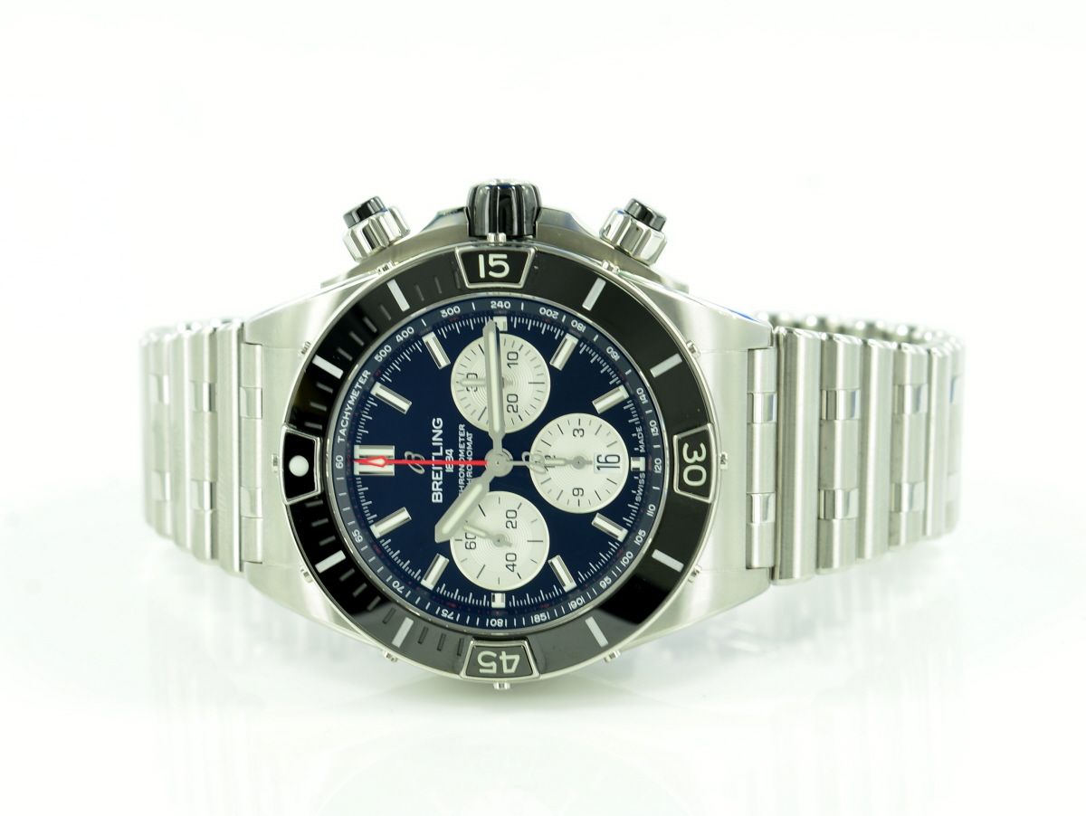 Breitling Super Chronomat B01 44