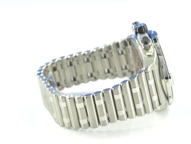 Breitling Super Chronomat B01 44