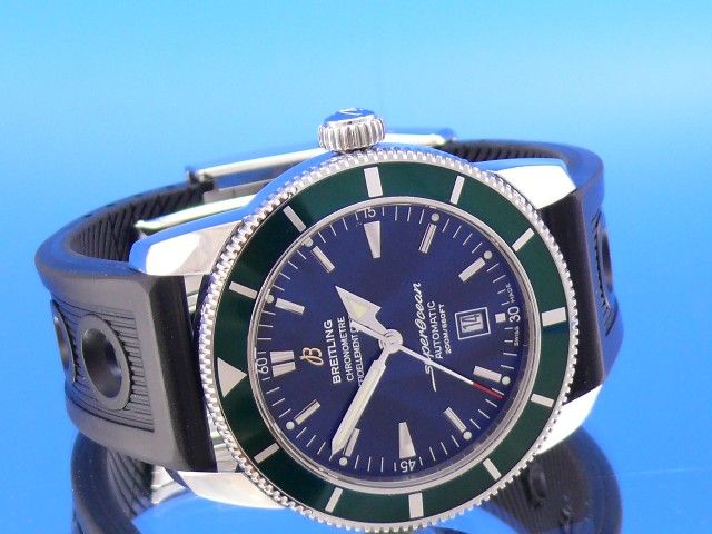 Breitling Super Heritage 46 Green Edition Limitiert