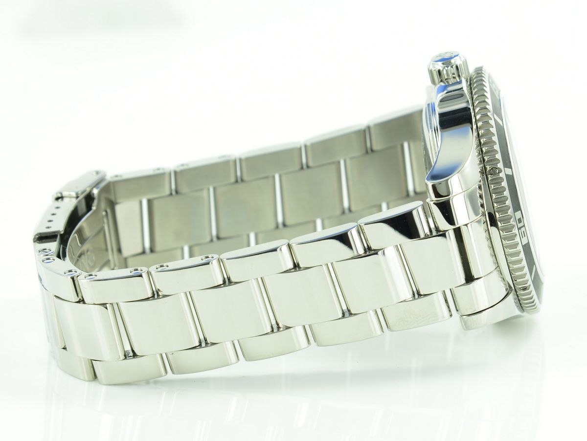 Breitling Superocean 42