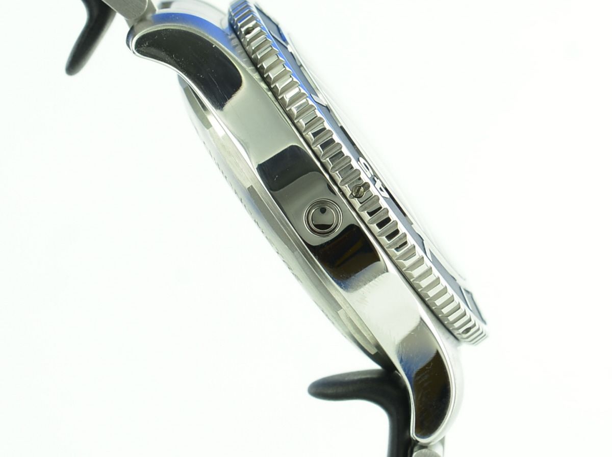 Breitling Superocean 44 A17367