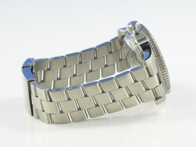 Breitling Superocean 44