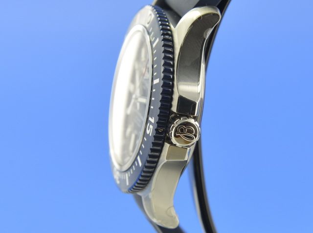 Breitling Superocean 44 Special