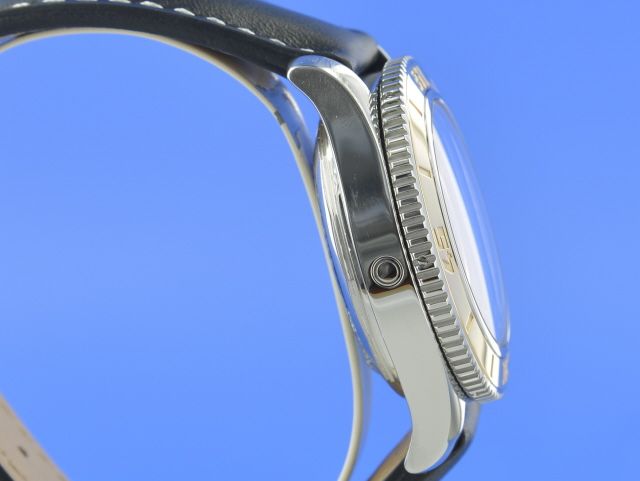 Breitling Superocean 44