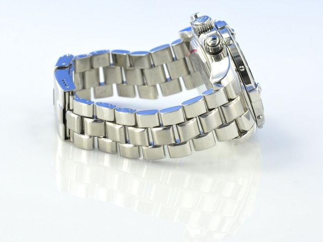 Breitling Superocean Chrono