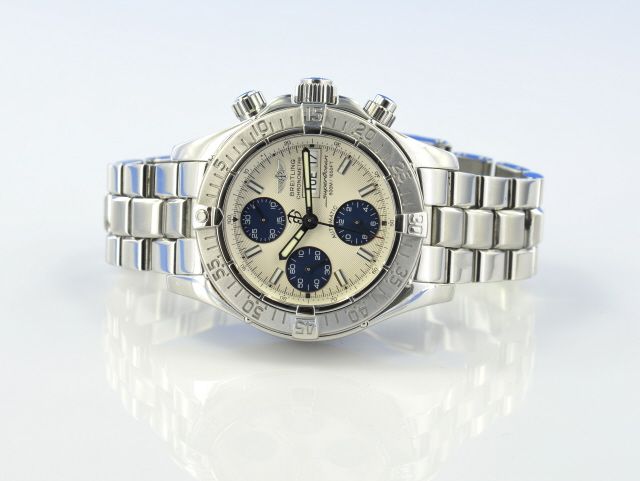 Breitling Superocean Chrono